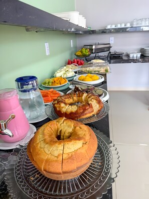 Free daily continental breakfast - Lençóis Prime Hotel (Barreirinhas)