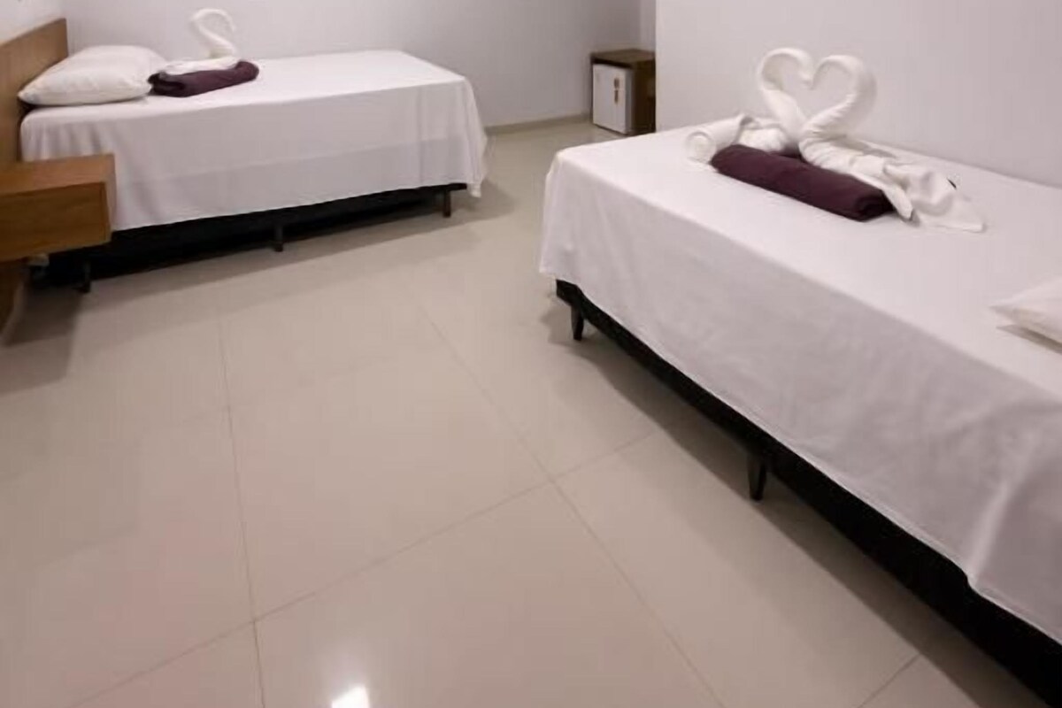 Triple Room | WiFi (free), bed sheets