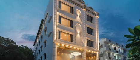 Framhlið gististaðar