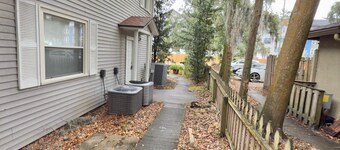 Cozy 1BR Close to Downtown Jacksonville – Includes WiFi & A/C