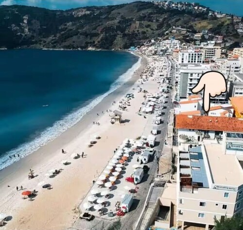 Apartment on the sand! Located in front of Prainha, Arraial do Cabo.