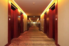 Interior - Qilu Wangfu Hotel (Laiyang)