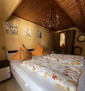 1 soverom, strykejern/-brett, wi-fi og sengetøy