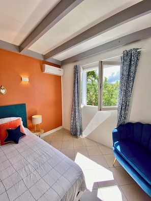 4 bedrooms, free WiFi, bed sheets