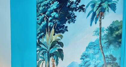 Villa with magnificent view and natural stone pool