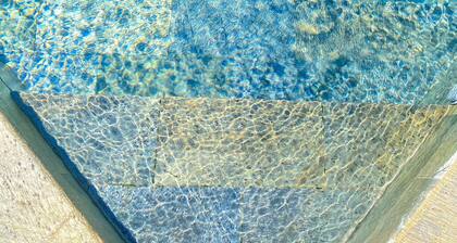 Villa with magnificent view and natural stone pool
