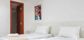 5 bedrooms, individually decorated, individually furnished - Bz37 Casa com Piscina a 200M da praia (Buzios)