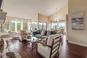 Smart TV, fireplace, printers