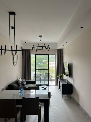 Superior Apartment, 1 Bedroom, Balcony, City View | Living area