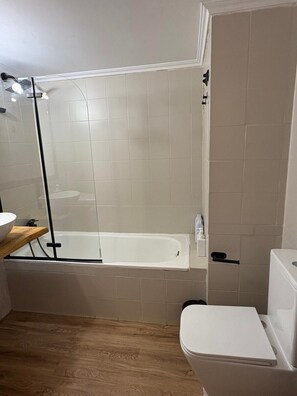 Hair dryer, towels, soap - Duplex Puente REY (El Rocío)