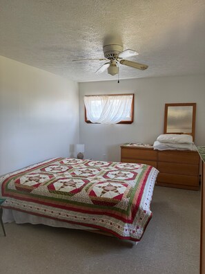 2 makuuhuonetta, Wi-Fi, vuodevaatteet