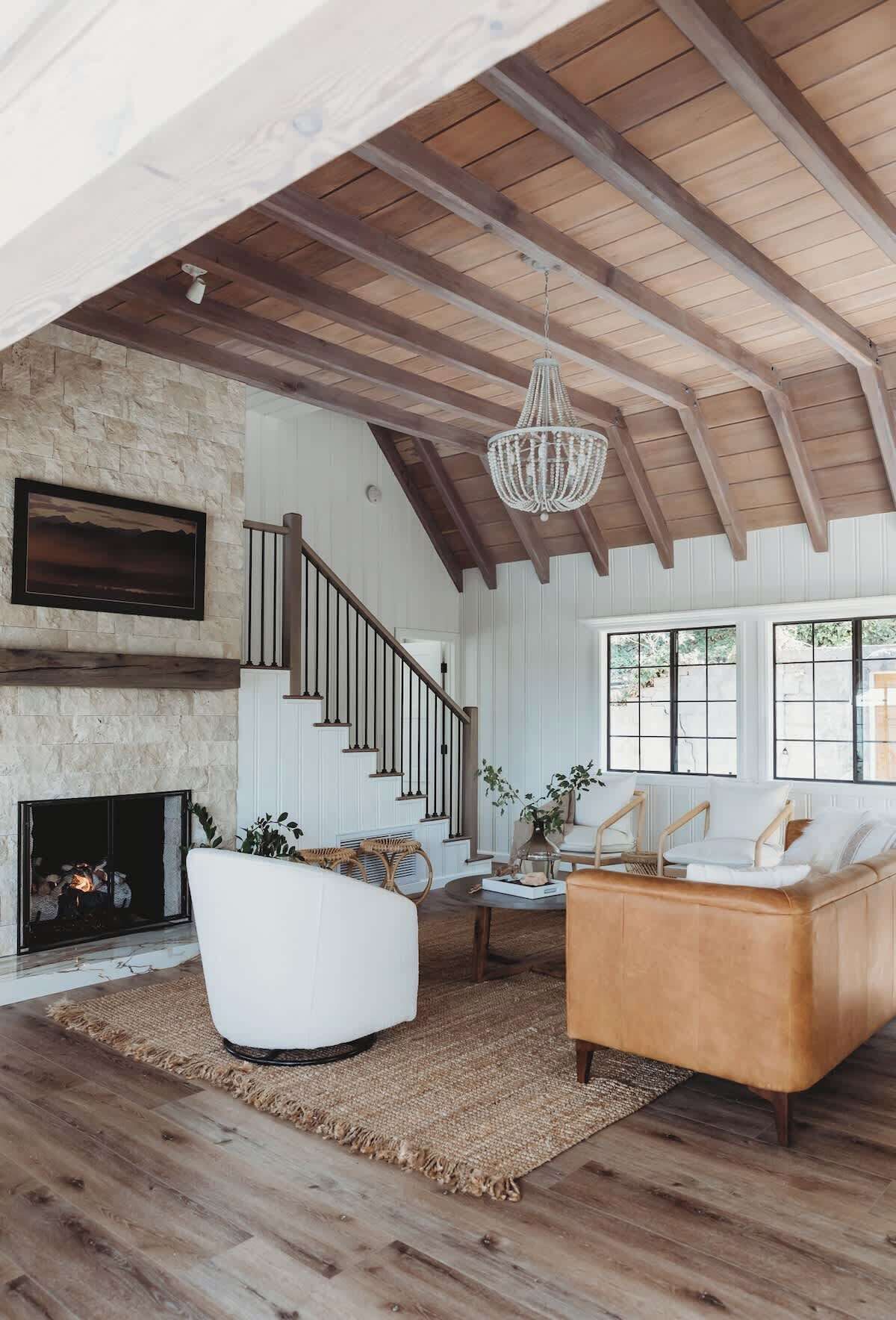 Palisades Point Lakehouse, By @To_dwell_here - San Bernardino, CA