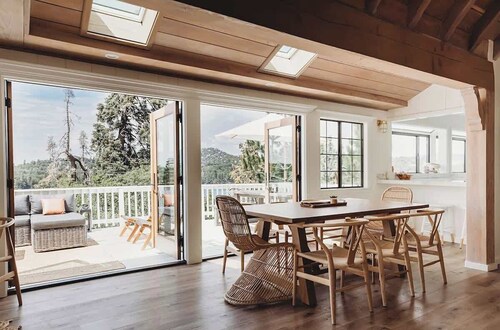 Palisades Point Lakehouse, by @To_Dwell_Here