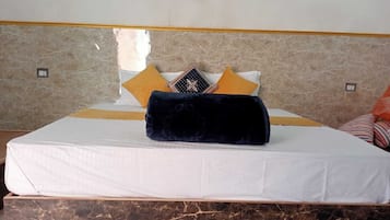 6 bedrooms, free WiFi