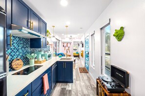 Fridge, microwave, dishwasher, coffee/tea maker