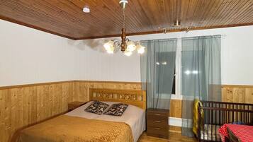 3 chambres, fer et planche Ă repasser, Wi-Fi