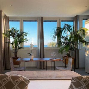 Deluxe Double Room, Private Bathroom, Sea View | Beach/ocean view - B&B Dimora Vistamare (Barletta)