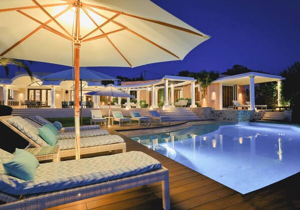 Pool - Stunning Villa Cala In Ibiza (Sant Josep de sa Talaia)