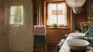 Chalet, Private Pool | Bathroom