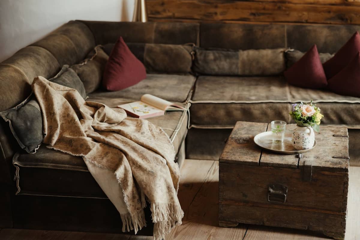 Chalet, 2 Bedrooms, Private Pool | Living area | Flat-screen TV, fireplace