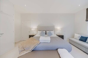 1 camera, ferro/asse da stiro, Wi-Fi, lenzuola