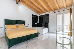 1 bedroom, travel crib, free WiFi, bed sheets