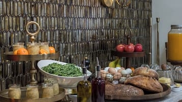 Desayuno continental incluido todos los días
