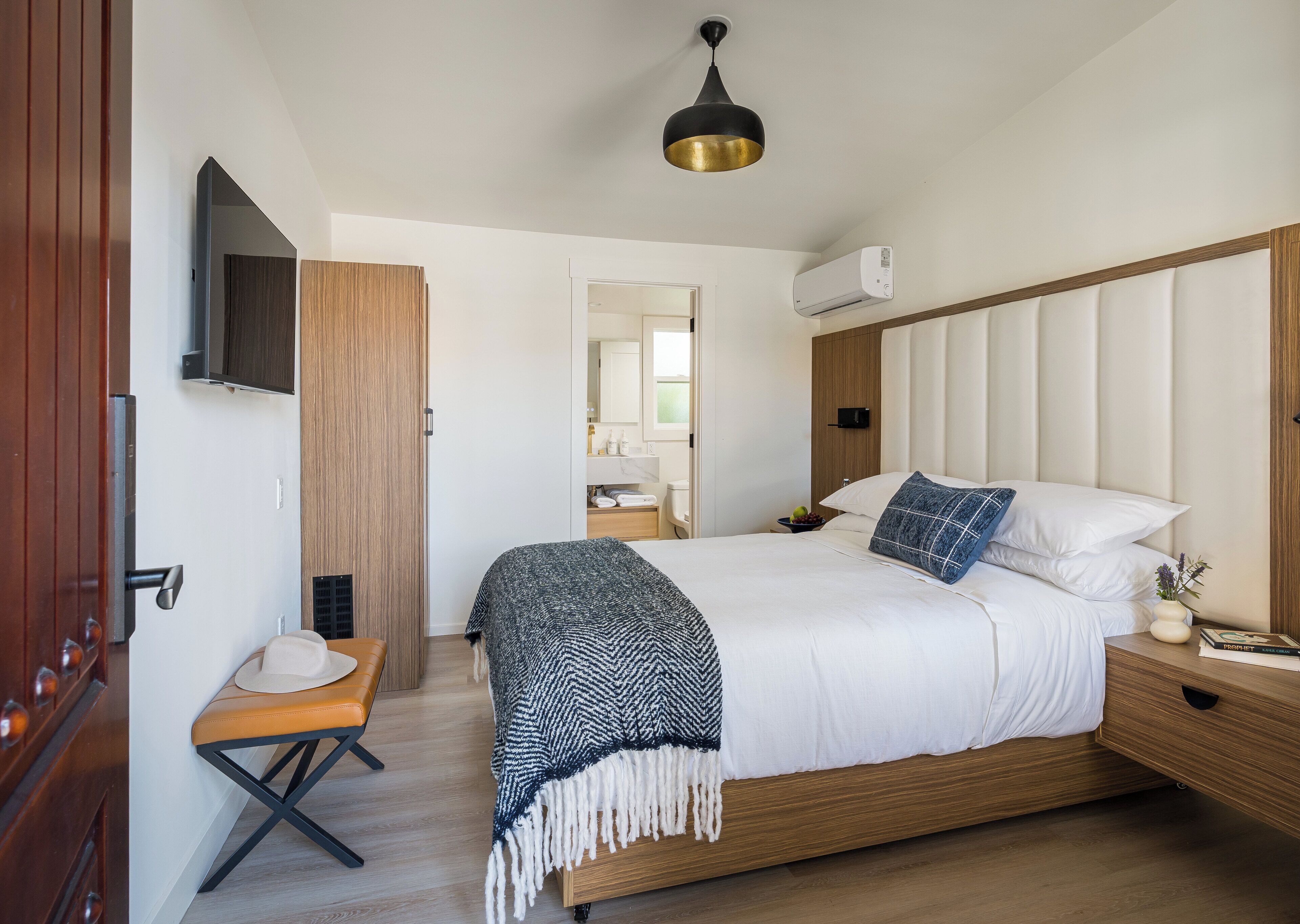 Quarto solteiro standard, vista para o jardim | Cofres nos quartos, escrivaninha, espaço de trabalho para notebook