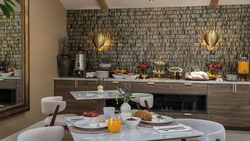 Desayuno continental incluido todos los días