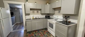 Tranquil 2-bedroom house perfect for ft sill or Wichita mountain retreat