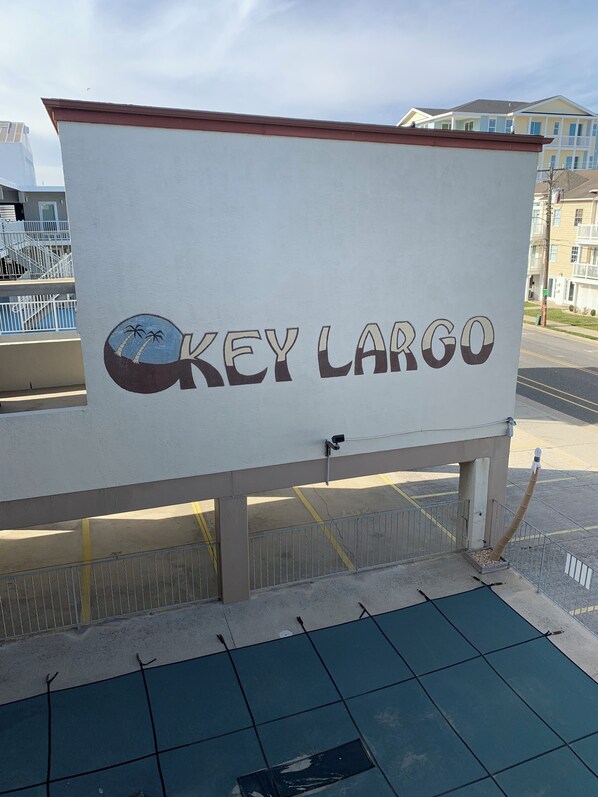 Property grounds - Beach block Newly renovated Condo. Beach,boardwalk and pool view.Free parking. (Wildwood)