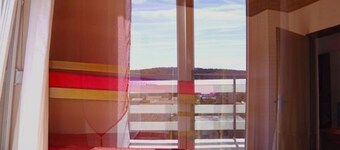 Serene Barbat Escape - One Bedroom Apartment 2