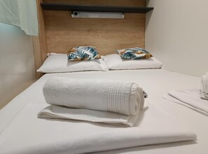 2 slaapkamers, een strijkplank/strijkijzer, wifi, beddengoed
