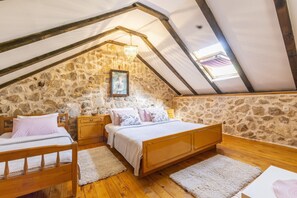 1 室のベッドルーム、WiFi、ベッドシーツ
