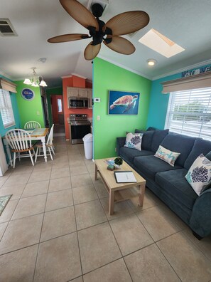 Living area - Keys getaway - Relax with the whole family at this peaceful place to stay. (Cudjoe Key)