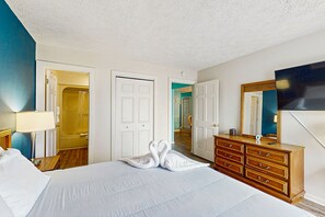 2 chambres, fer et planche à repasser, accès Internet, draps fournis
