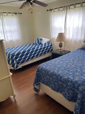 2 Schlafzimmer, Bügeleisen/Bügelbrett, WLAN, Bettwäsche
