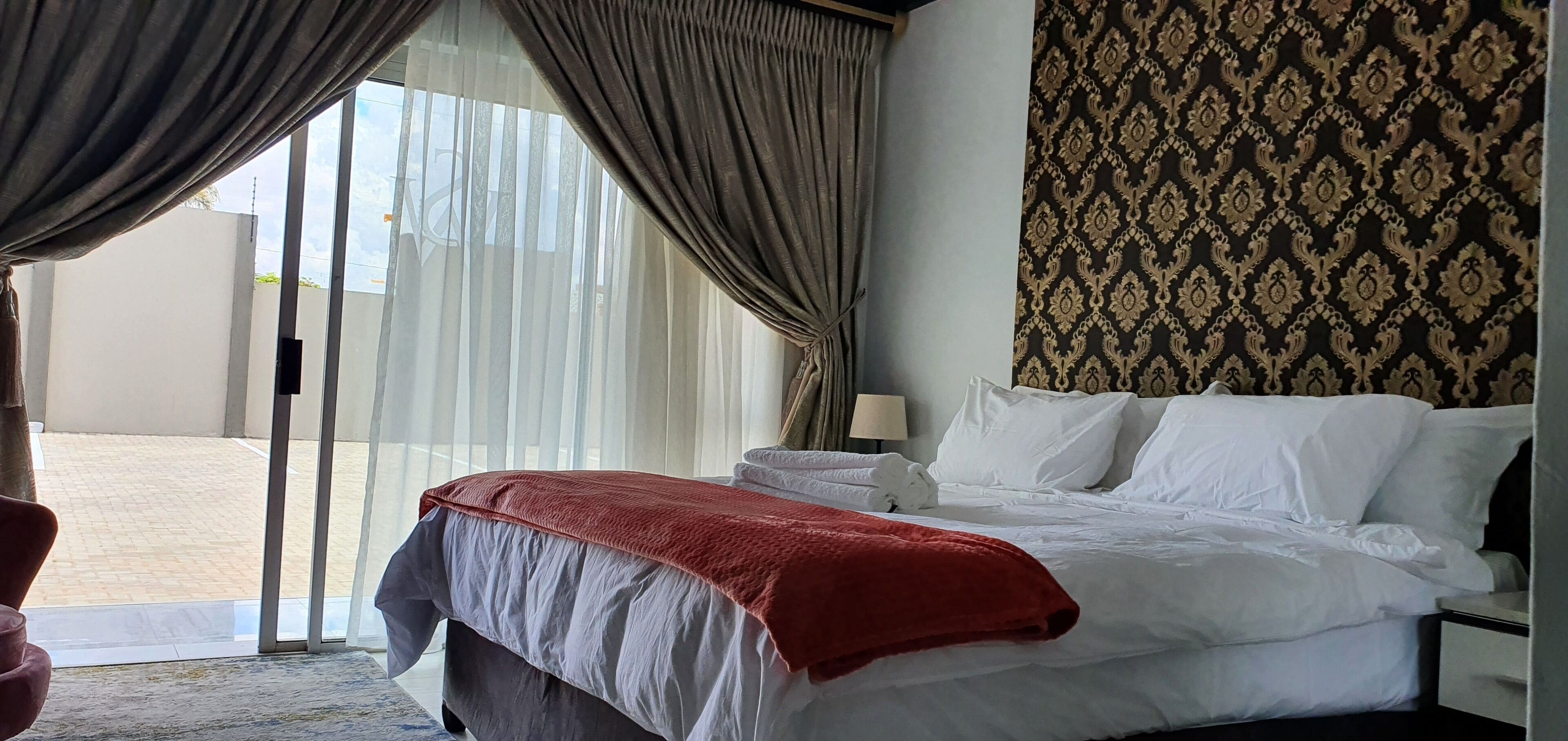 In-room safe, desk, laptop workspace, iron/ironing board