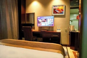 Room - Jinrun Holiday Hotel (Korla)