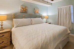 1 多间卧室、熨斗/熨衣板、上网接入、床单