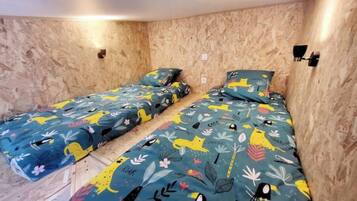 2 chambres, draps fournis
