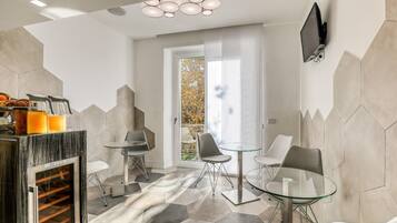 Daily buffet breakfast (EUR 10 per person)