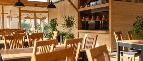 Maison (Halicanum Glamping Peaceful Retreat R) | Salle Ă manger