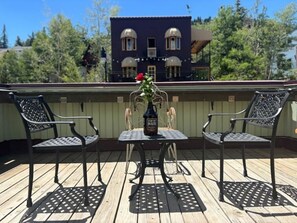 Outdoor dining - Rare - Top of Main Street-1 bdrm, FREE parking (Park City)