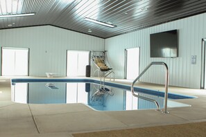 Pool - Spacious indoor pool house (Mount Morris)