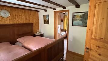 3 chambres, Wi-Fi gratuit, draps fournis