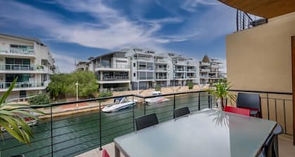 Florian on Mews - 5 Bedroom Townhouse