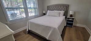 3 bedrooms, WiFi, bed sheets