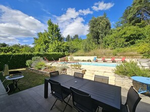 Outdoor dining - Gîtes de France® - Villa Sancydore (SOUILLAC)