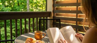 Mountain Breeze Cottage (Short walk to Waterfall!)